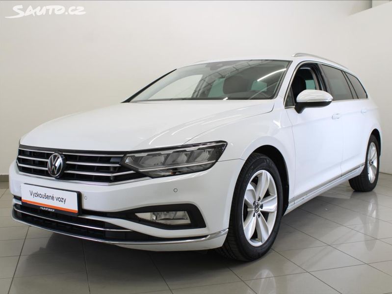 Volkswagen Passat, 2,0 TDi DSG Elegance 62tkm.ČR